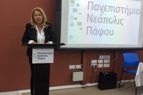 3_Εργαστήρι με θέμα «Μαθαίνουμε, συζητάμε, προβληματιζόμαστε για τη βία στις σχεσεις»